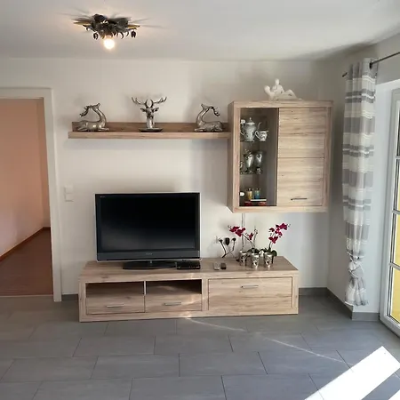 Bernhardiner Apartman *